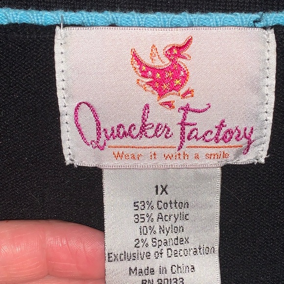 Quacker Factory black sleeves knit tank shirt size 1X - Picture 3 of 3